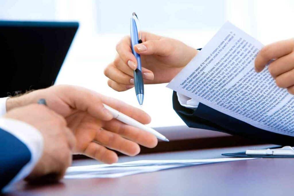 IT procedure manual for standardized processes and operations